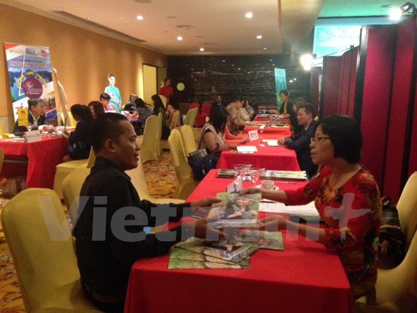 ຫວຽດນາມໂຄສະນາການທ່ອງທ່ຽວຢູ່ອີນໂດເນເຊຍ